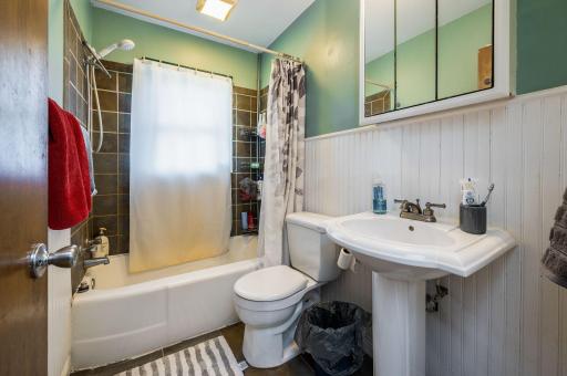 216 Haynes St Mankato MN-21.jpg