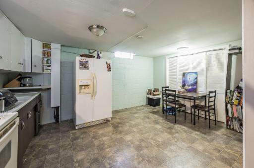 216 Haynes St Mankato MN-30.jpg