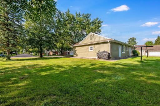 216 Haynes St Mankato MN-09.jpg