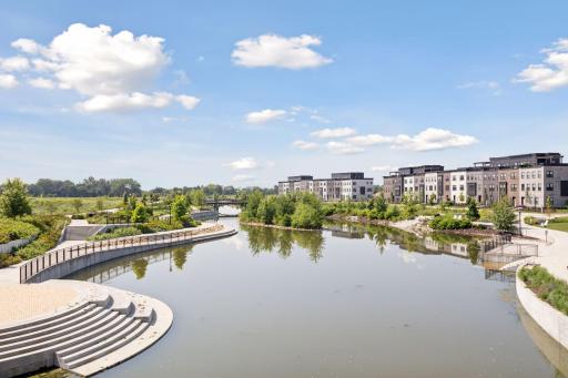 Photo for 909 Mount Curve Boulevard, A, Saint Paul, MN 55116 - listing #7131839 Experience the Highland Bridge Lifestyle. Beautiful parks, water features, walking trails, restaurants, and neighborhood gathering spaces are just steps from your front door.