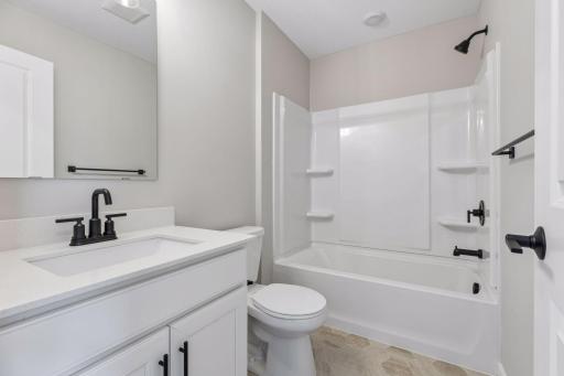 Upper level hall bath