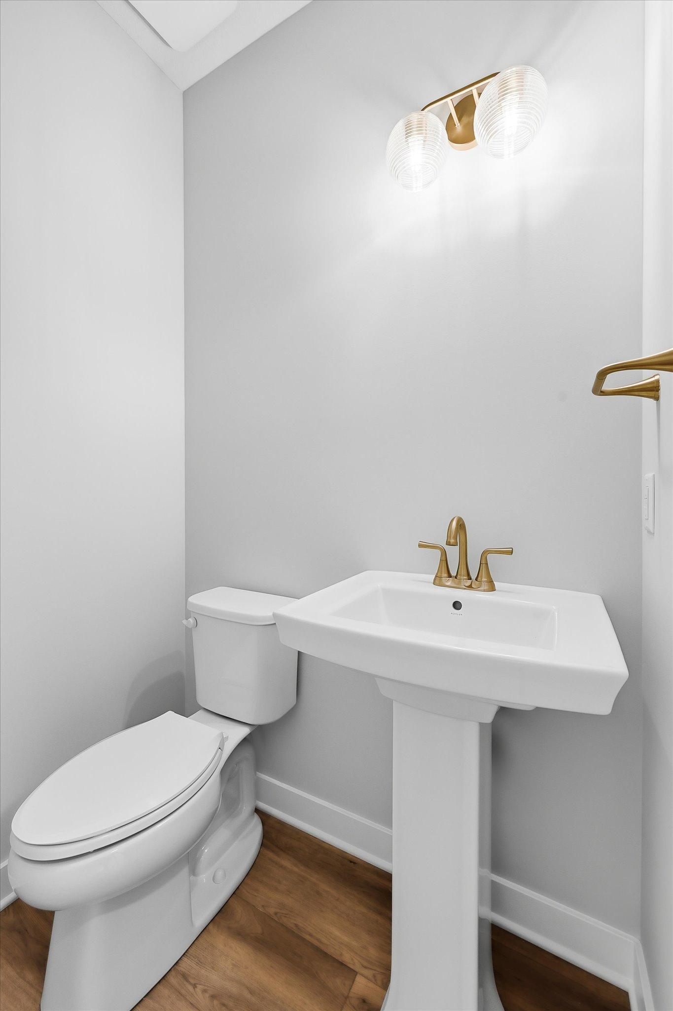 1/2 bath main floor