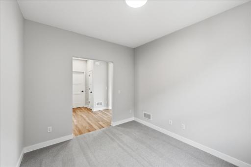 6126 Harkness Lane S, Cottage Grove, MN 55016