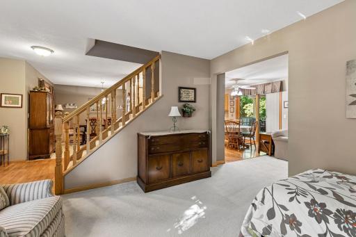 13516 Knox Drive, Burnsville, MN 55337