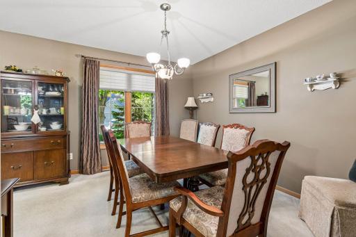 13516 Knox Drive, Burnsville, MN 55337
