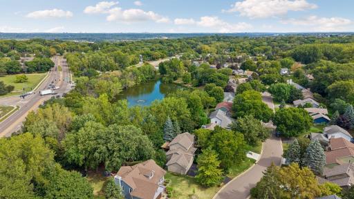 13516 Knox Drive, Burnsville, MN 55337