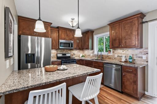 4251 Elizabeth Lane, Vadnais Heights, MN 55127