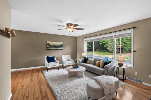4251 Elizabeth Lane, Vadnais Heights, MN 55127