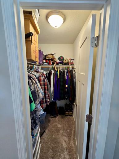 walk in closet