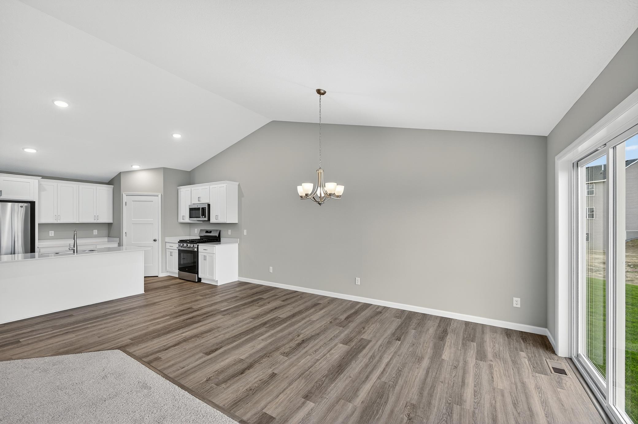 1507 Woods Rd NE