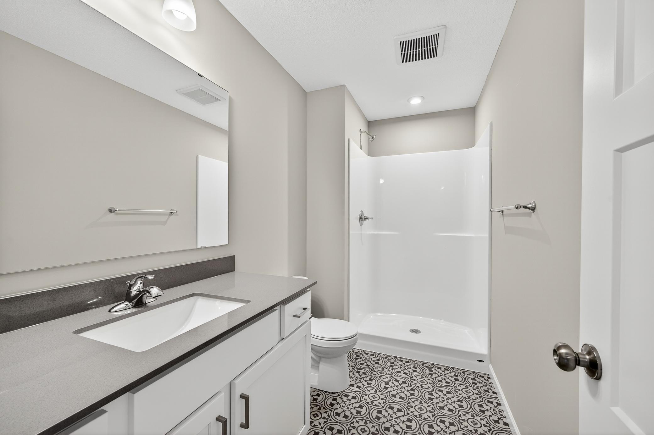 1507 Woods Rd NE - Basement 3/4 Bathroom