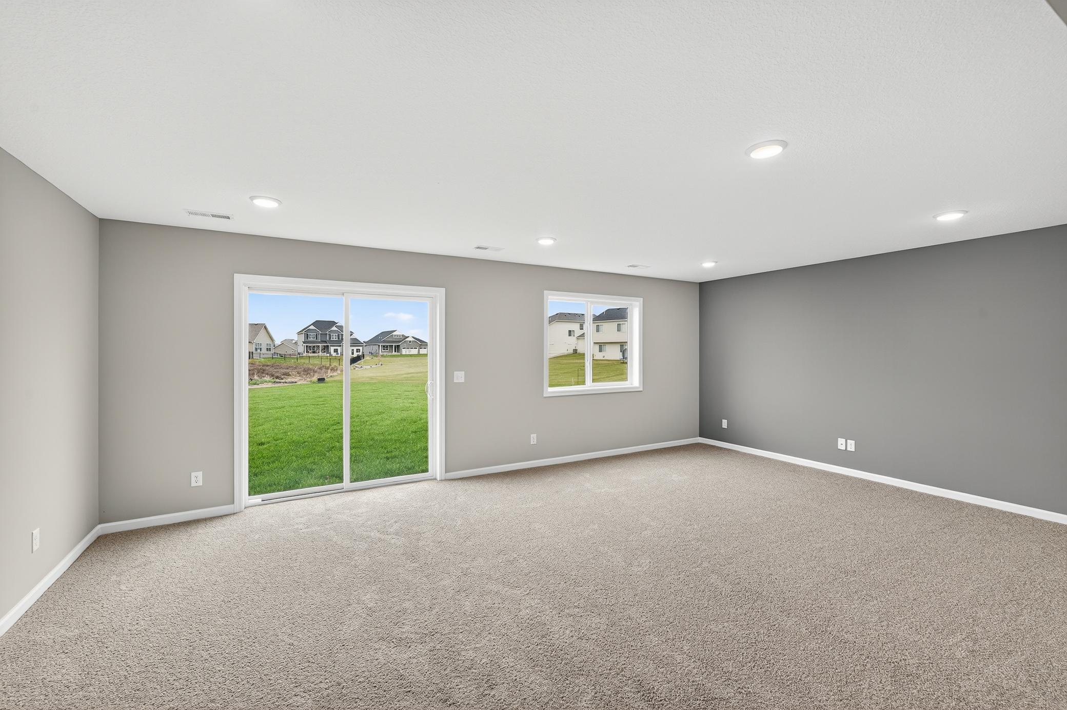 1507 Woods Rd NE