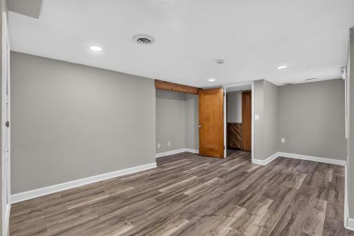 Looking back towards the entrance to the entertainment room