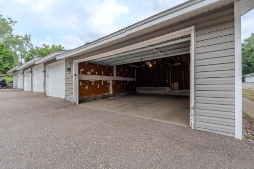 4529 Cedar Lake Road S, Saint Louis Park, MN 55416