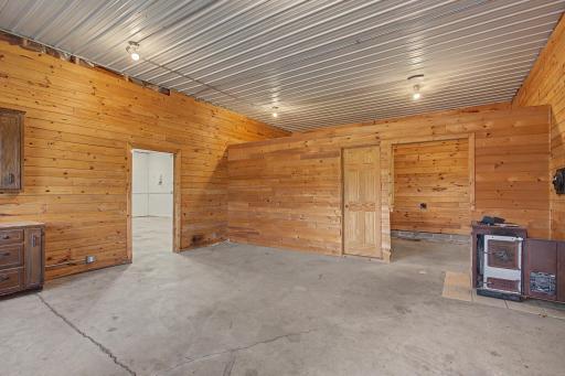 37981 Southfork Road, Hinckley, MN 55037