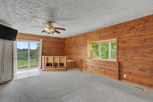 37981 Southfork Road, Hinckley, MN 55037