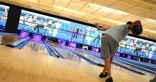 Drkula’s 32 Bowl & Pub is a family-owned venue offering a variety of activities including bowling, sand volleyball, arcade games, a full-service bar and restaurant.