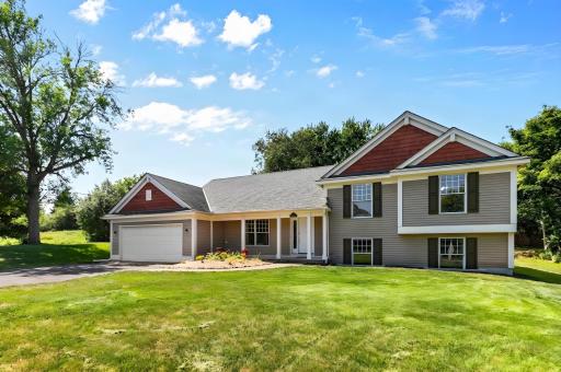 Photo for 500 Driftwood Road, New Brighton, MN 55112 - listing #7131919 500 Driftwood Road, New Brighton, MN 55112