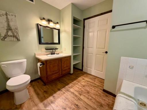 Large bath ensuite