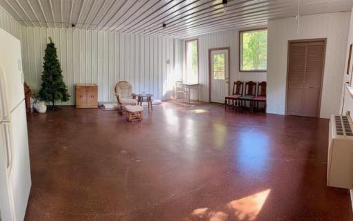 Large room within Morton building