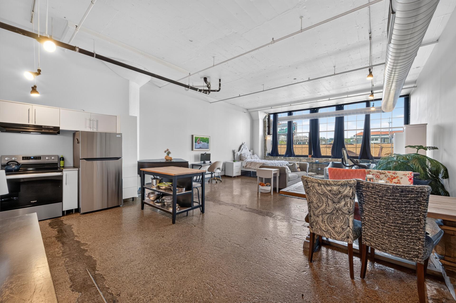 Open concept - north facing