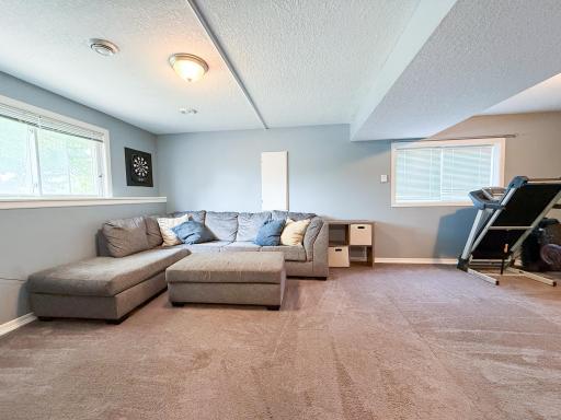 3065 Rose Heights Drive SE, Rochester, MN 55904