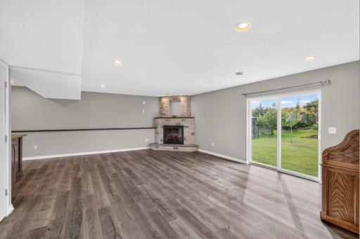 Gas fireplace