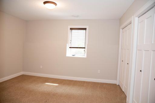 Bed 1.jpg