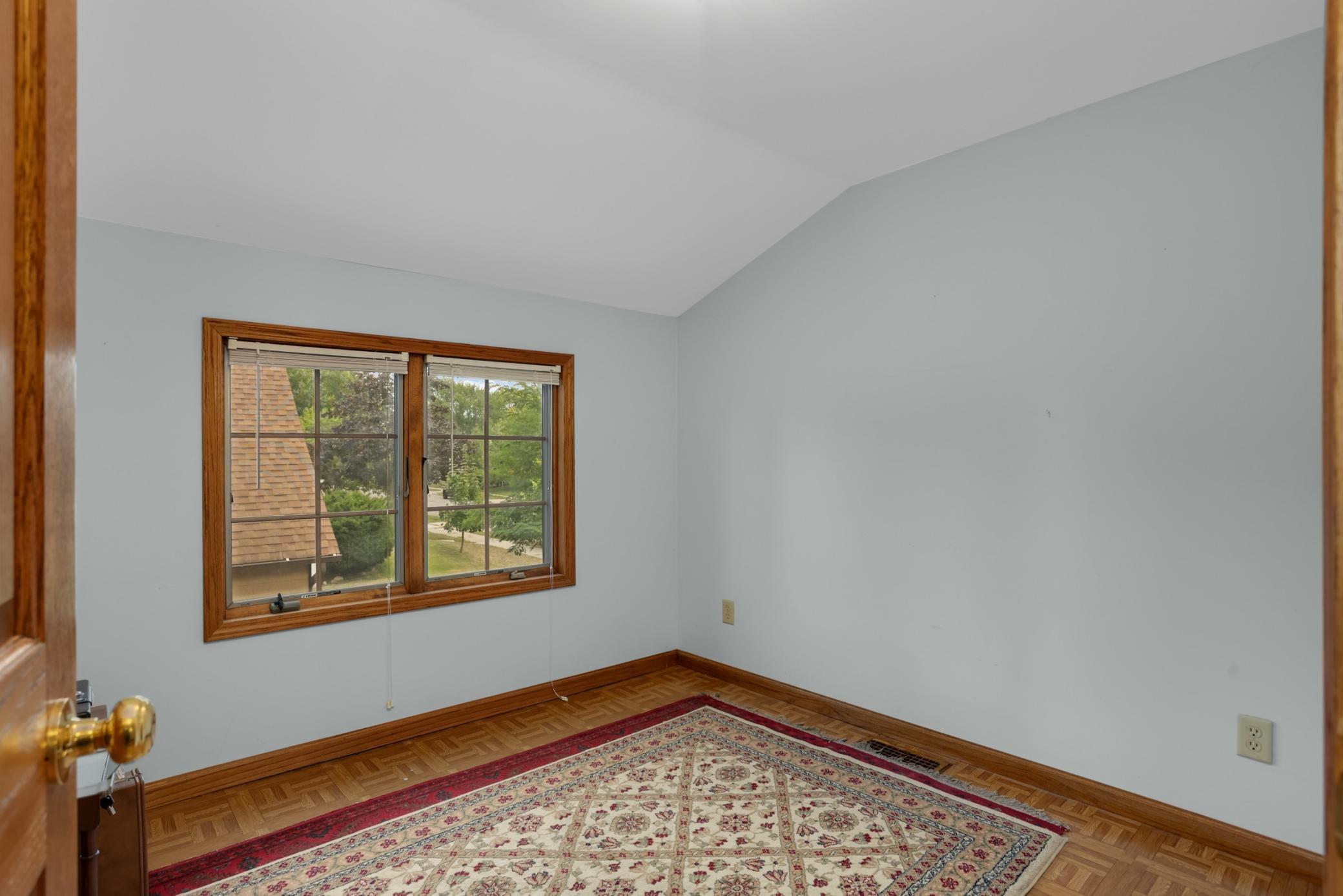 Upper floor 2nd bedroom