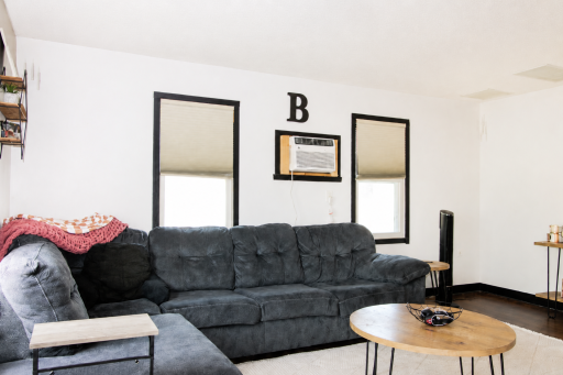 Livingroom2.png