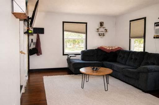 livingroom4.png