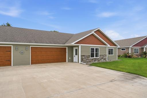 357 Old Glory Drive NE, Alexandria, MN 56308