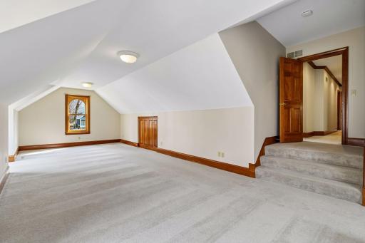 Large Bonus room could be a game room, bunk room or more office space