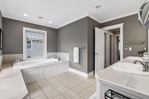 A soaker tub awaits you