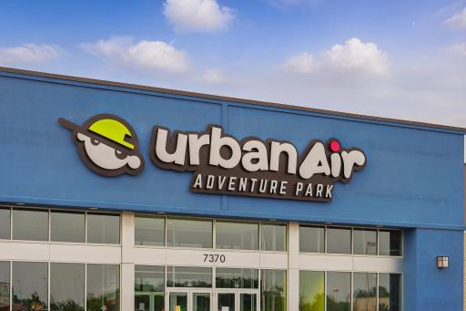 Enjoy many great area attractions and conveniences!