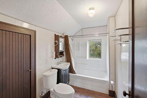Full Bath- Upper