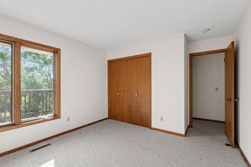29-web-or-mls-4165 Hilltop Point 204-29.jpg