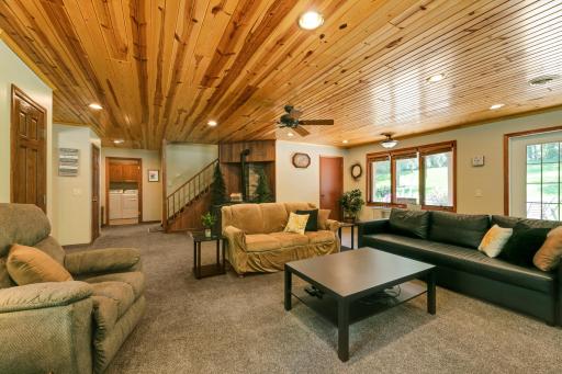 Gorgeous Pine Ceilings! Lots of space.