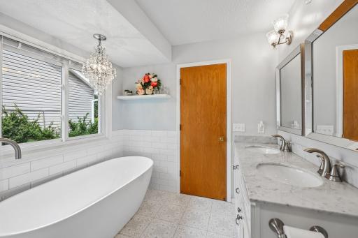 Modern soaking tub