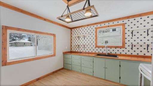 604 Atlantic Avenue N, Herman, MN 56248