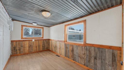 604 Atlantic Avenue N, Herman, MN 56248