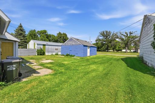 604 Atlantic Avenue N, Herman, MN 56248
