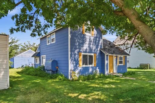 604 Atlantic Avenue N, Herman, MN 56248