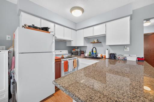 2733 Virginia Avenue N, New Hope, MN 55427