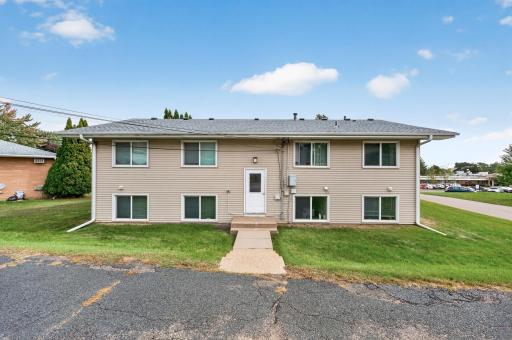 2733 Virginia Avenue N, New Hope, MN 55427