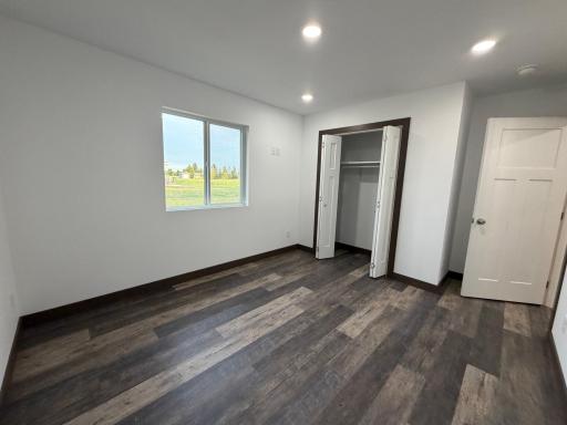 1200 Main Avenue S, Roseau, MN 56751