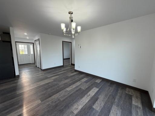 1200 Main Avenue S, Roseau, MN 56751