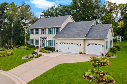 3-web-or-mls-1215 Thorene Pl Stillwater MN_0017.jpg