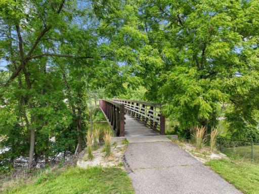 Enjoy miles of beautiful trails in Dundas and Northfield. Walk or bikeride over the Cannon River.