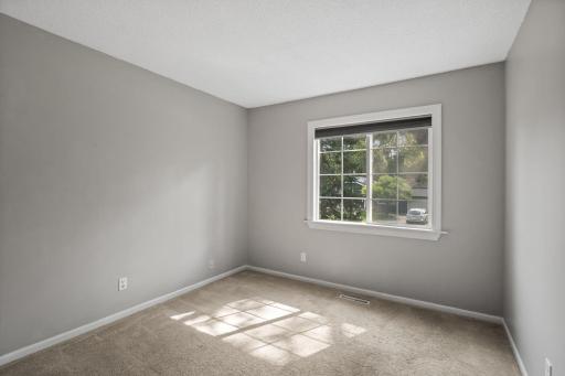 10340 Decatur Avenue S, Bloomington, MN 55438